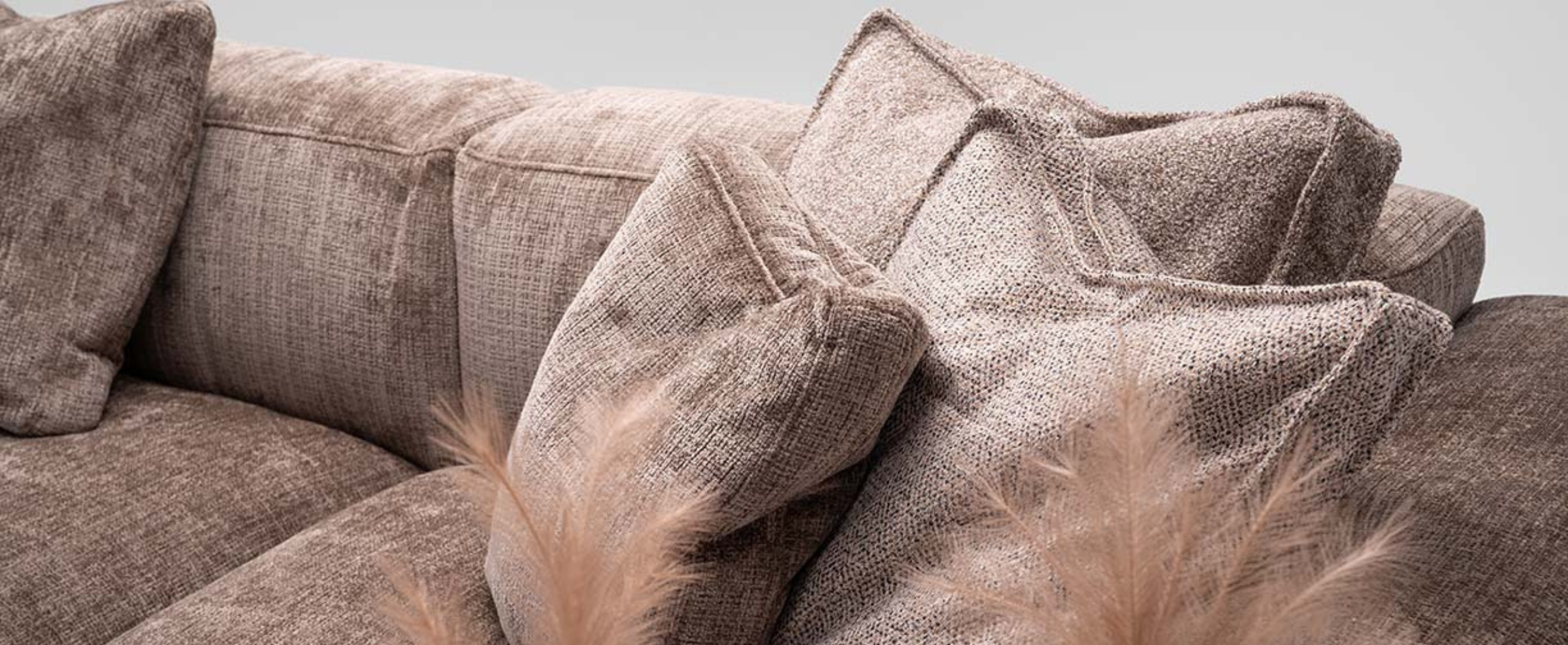 Trendy wnętrzarskie w 2025 roku— co nowego w wystroju wnętrz?